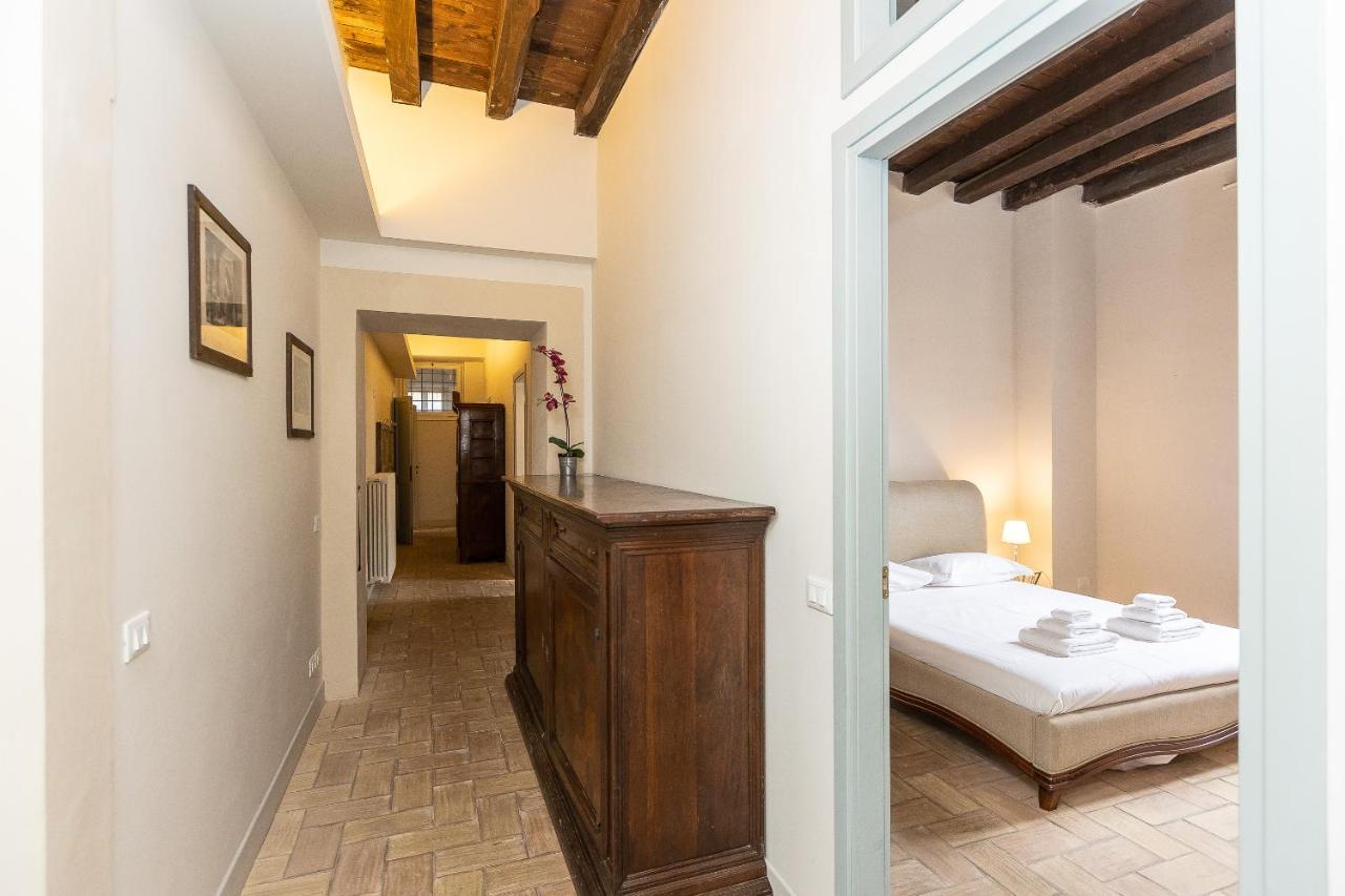 Rome Historical Apartment - Arco Dei Banchi Exterior foto