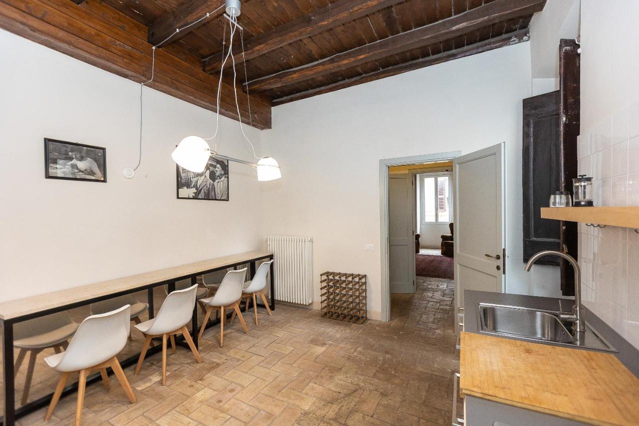 Rome Historical Apartment - Arco Dei Banchi Exterior foto